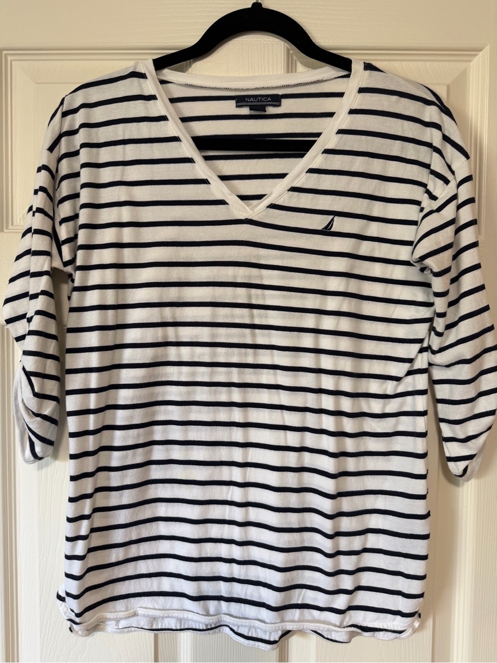 Nautica Women's White and Navy Striped V-Neck Long Sleeve Tee
